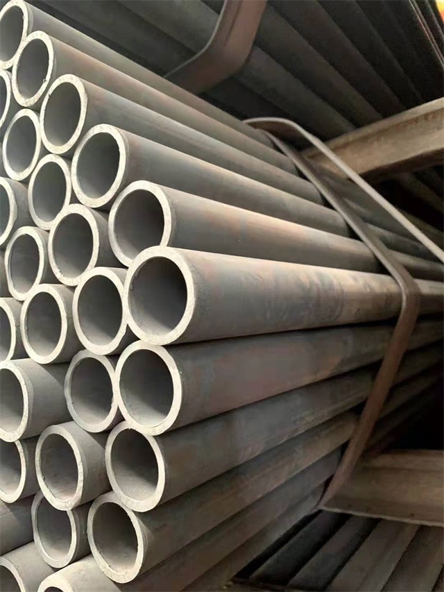 博尔塔拉35#结构无缝钢管