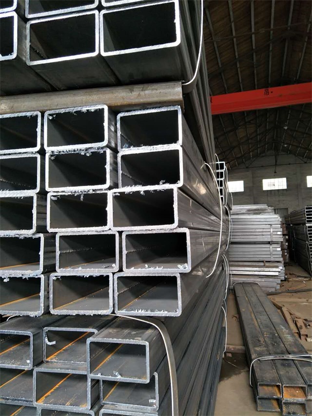 博尔塔拉镀锌无缝钢管厂家